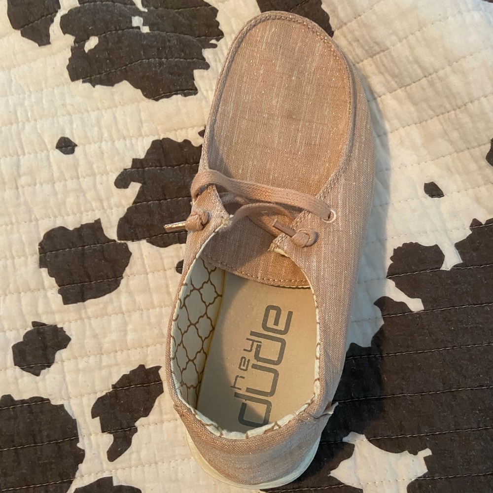 Hey dude Wendy sparkling rose gold RIGHT shoe ONLY